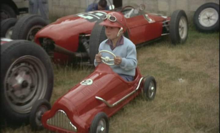 Lotus 18