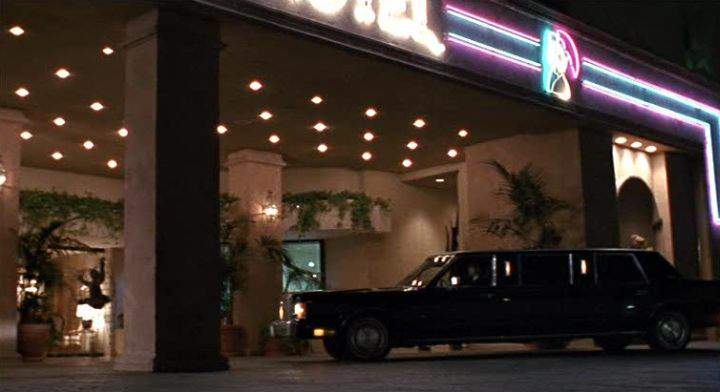 Lincoln Town Car Stretched Limousine