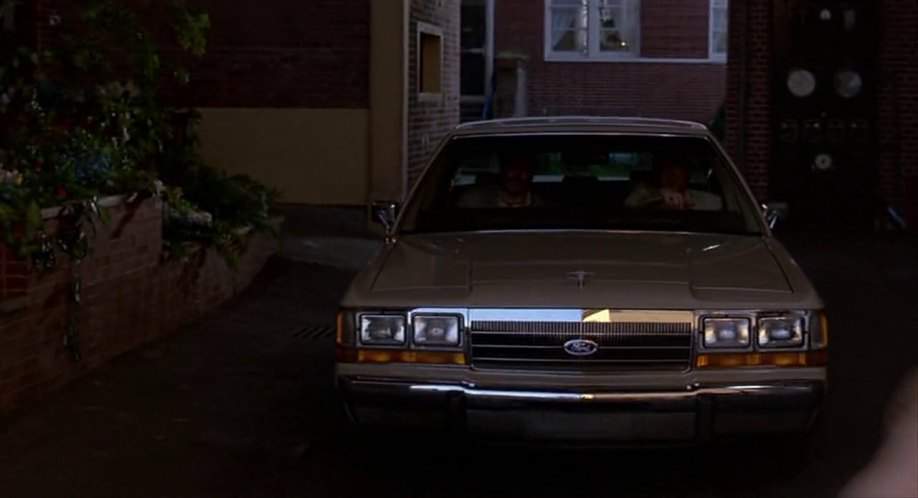 Ford LTD Crown Victoria
