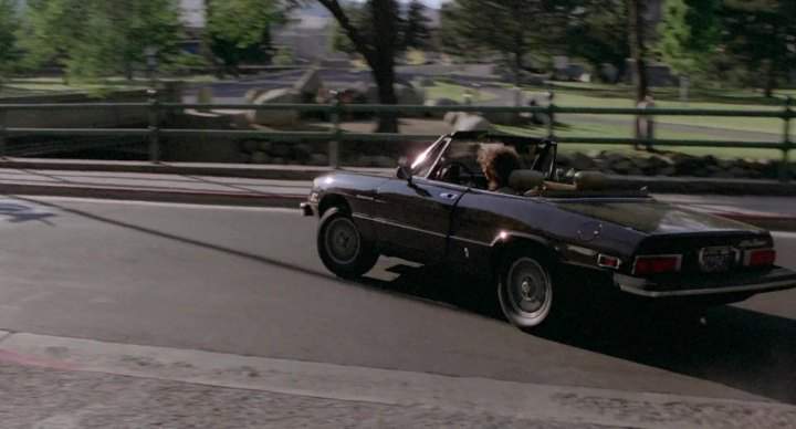 Alfa Romeo 2000 Spider Veloce