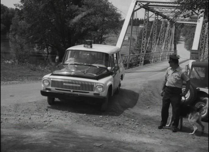 International Harvester Travelall