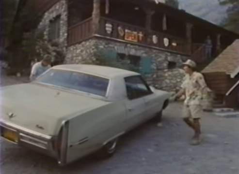 Cadillac Sedan DeVille