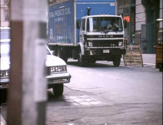 Mack Mid-Liner MS