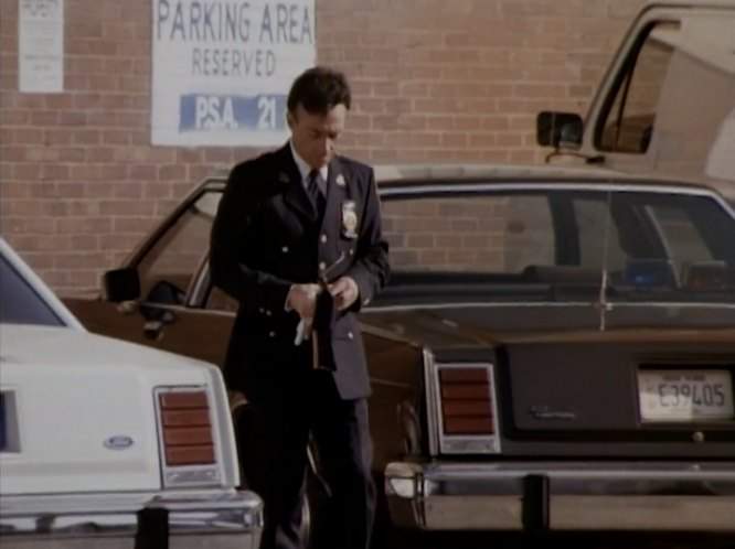 Ford LTD Crown Victoria