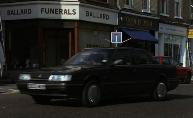 Rover 825i