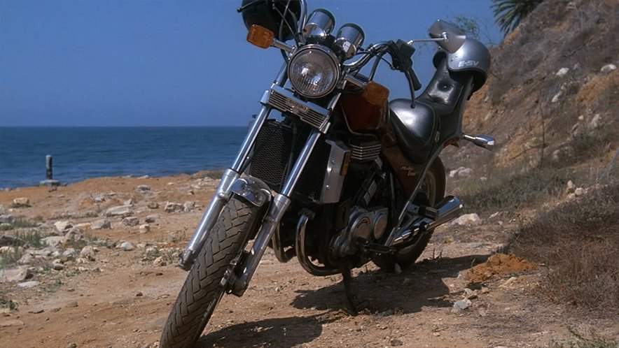 Suzuki GV 700 Madura