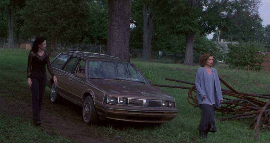 Oldsmobile Cutlass Cruiser