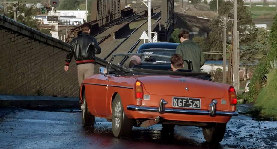 MG B