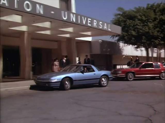 Cadillac Coupe DeVille