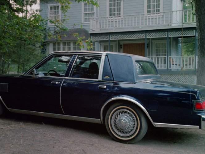 Chrysler New Yorker Fifth Avenue