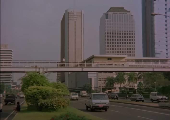 Mitsubishi Colt L300