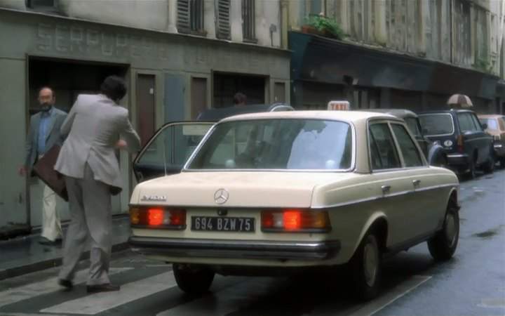 Mercedes-Benz 240 D
