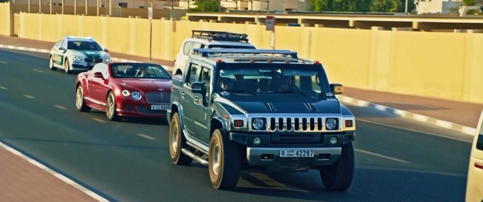 Hummer H2 SUT
