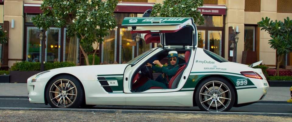 Mercedes-Benz SLS AMG