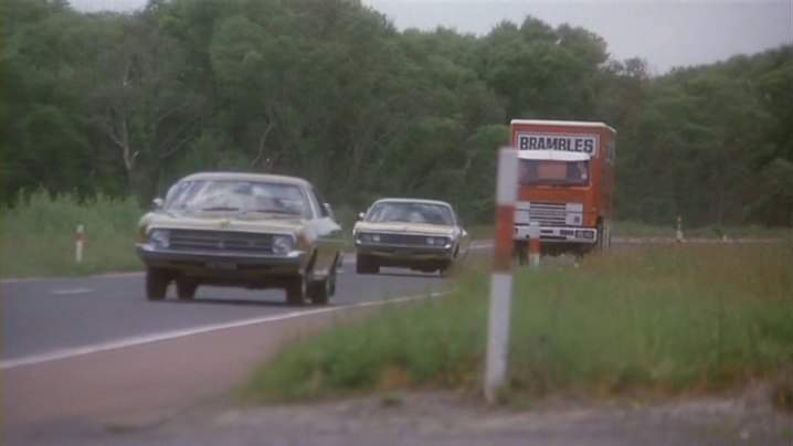 Chrysler Valiant