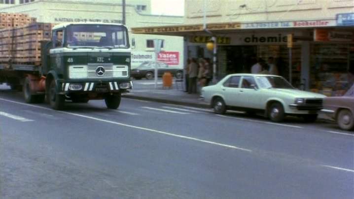 Holden Sunbird