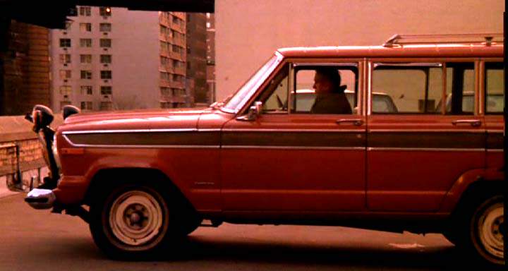 Jeep Wagoneer