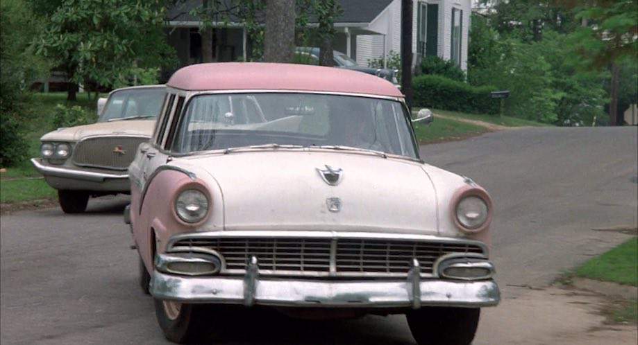 Ford Country Sedan