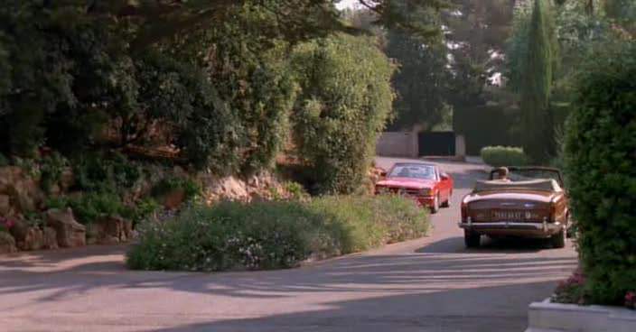 Mercedes-Benz 560 SEC Cabriolet