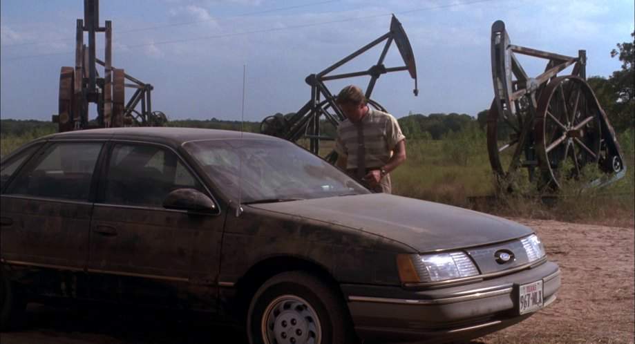 Ford Taurus