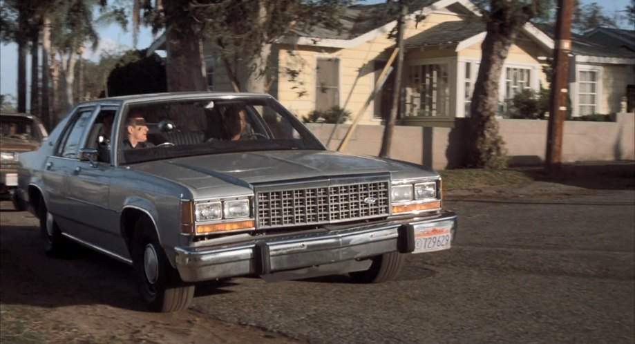 Ford LTD Crown Victoria