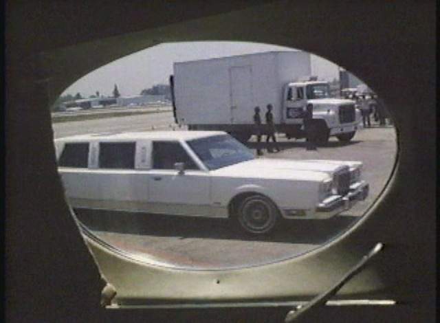Lincoln Continental Stretched Limousine