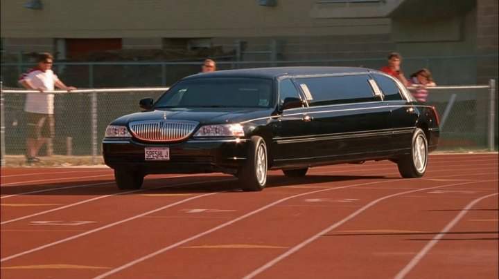 Lincoln Town Car Stretched Limousine