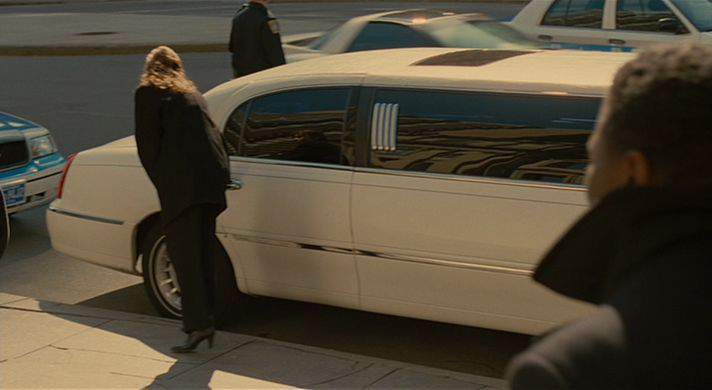 Lincoln Town Car Stretched Limousine