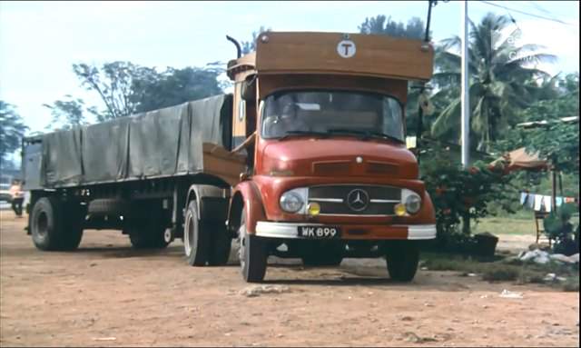 Mercedes-Benz L-Series L59 in Kami