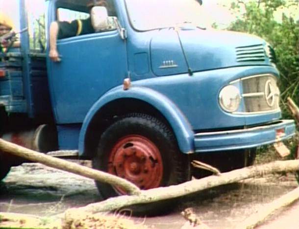 Mercedes-Benz L 1111