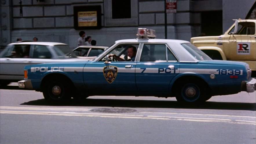 Plymouth Volaré