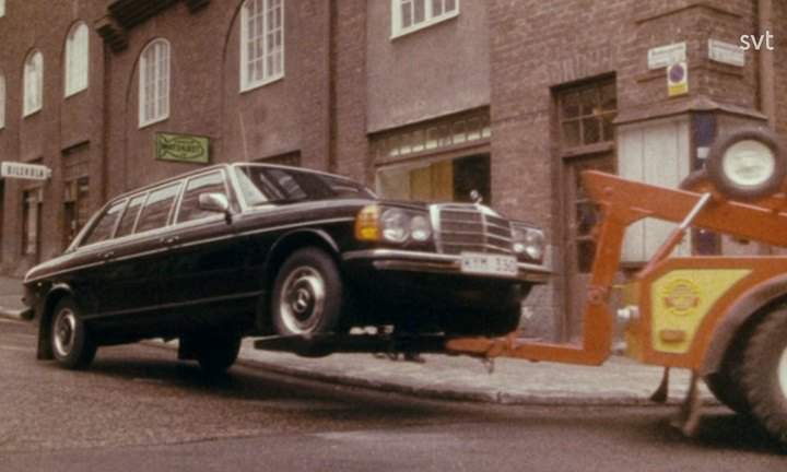 Mercedes-Benz 300 D Lang