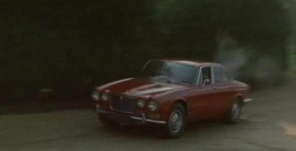 Jaguar XJ6