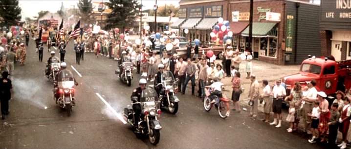 Harley-Davidson FLHP Electra Glide