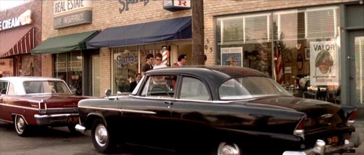 Plymouth Savoy