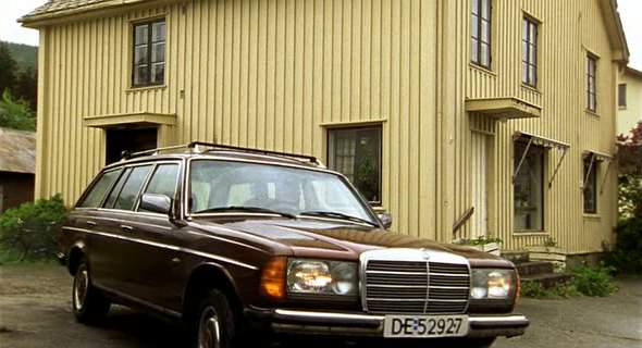 Mercedes-Benz 240 TD