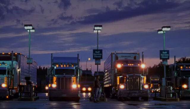 Kenworth W-900