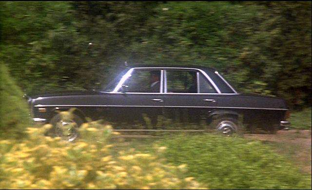 Mercedes-Benz 240 D 3.0