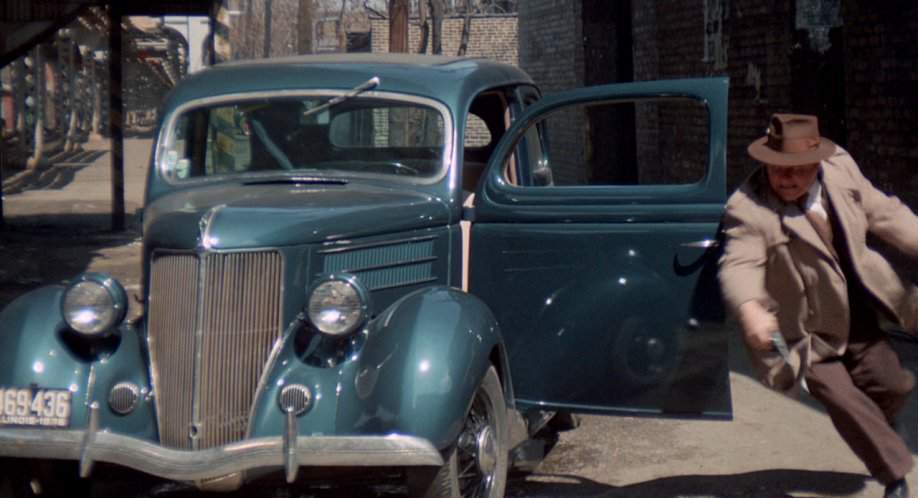 Ford V8 De Luxe