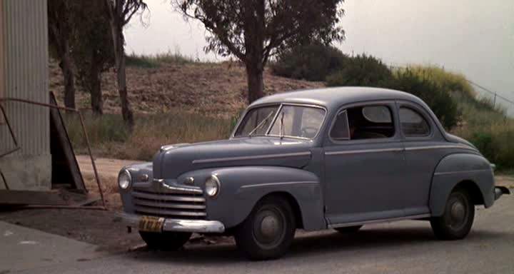 Ford Super De Luxe