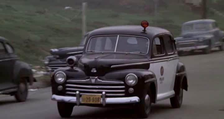 Ford Super De Luxe