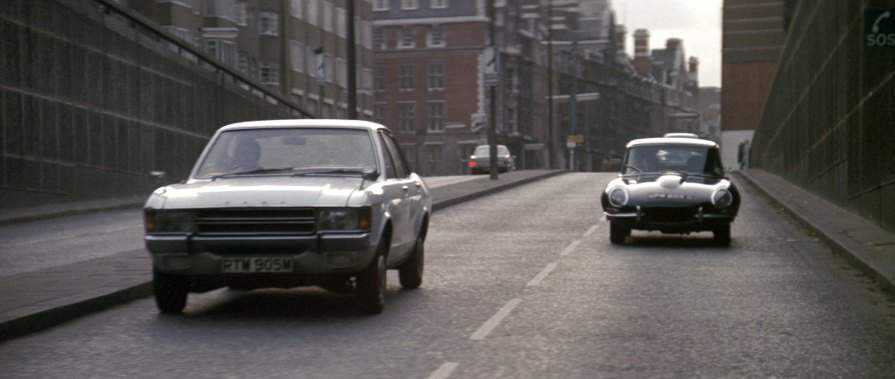Ford Consul