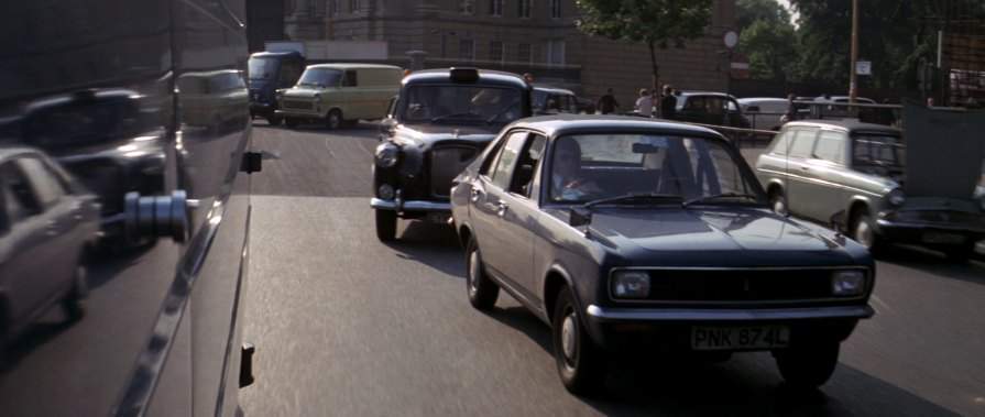 Hillman Avenger