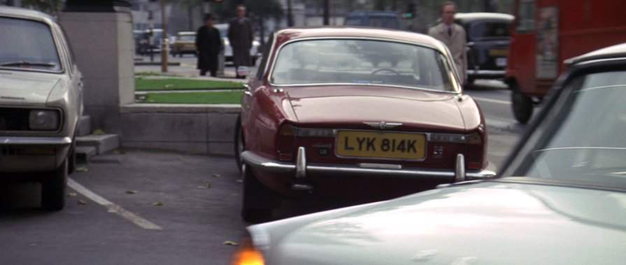 Jaguar XJ6
