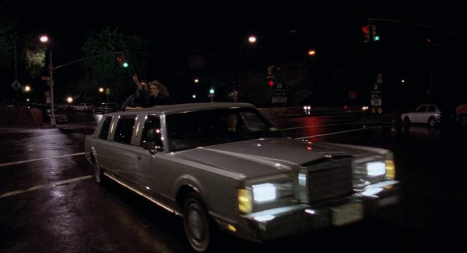 Lincoln Town Car Stretched Limousine