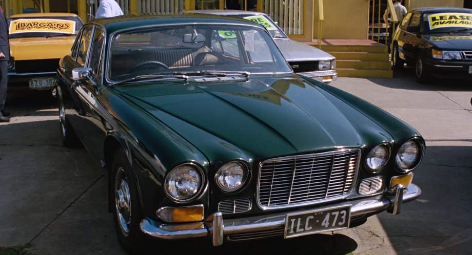 Jaguar XJ6