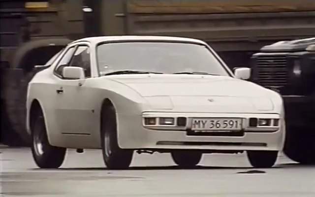 Porsche 944