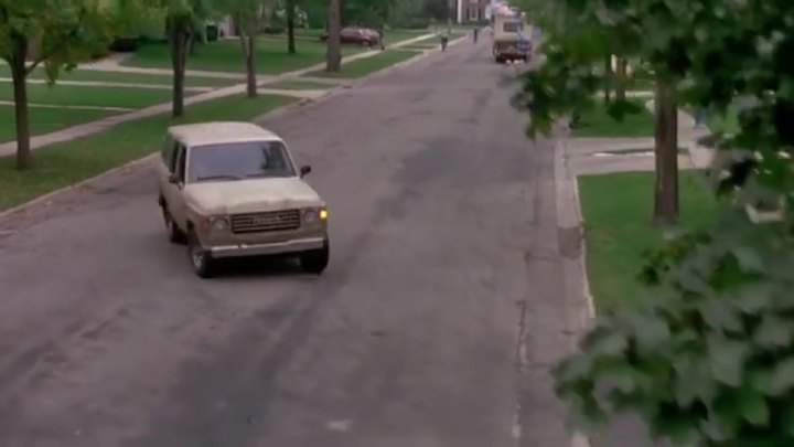 1981 Toyota Land Cruiser in Meet the Applegates