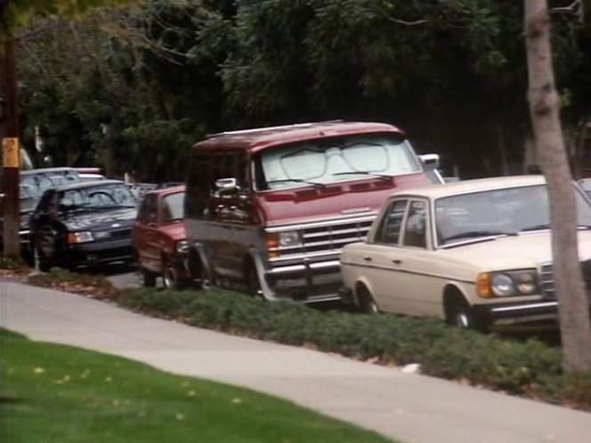 Dodge Ram Van