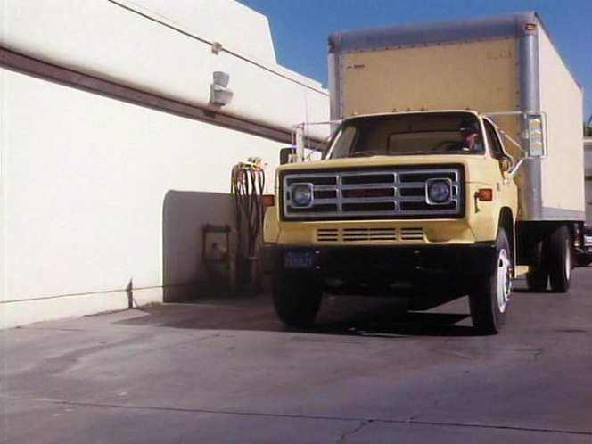 GMC C-7000